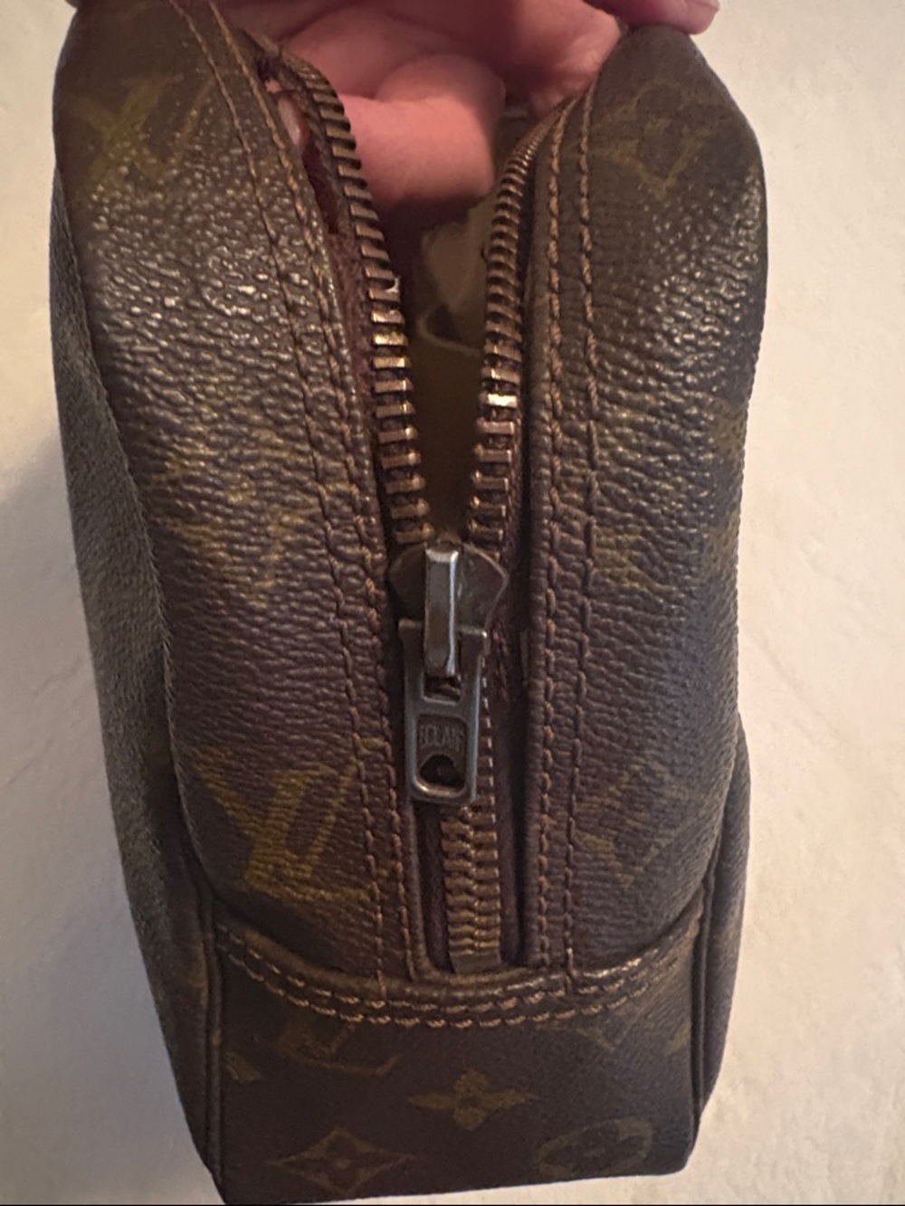 Louis Vuitton Monogram Canvas Toiletry Case in Brown - Picture 5 of 7
